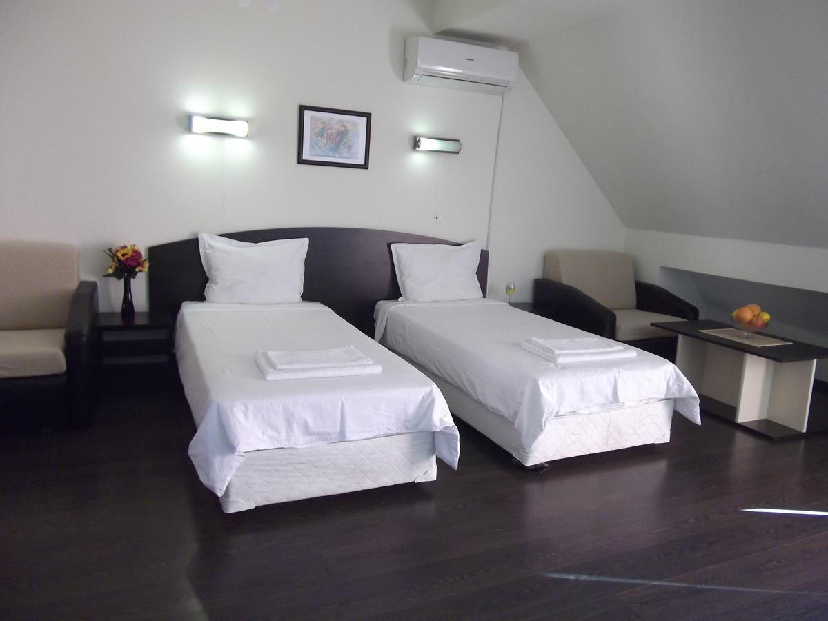 קירקובו Hotel Enchevi מראה חיצוני תמונה