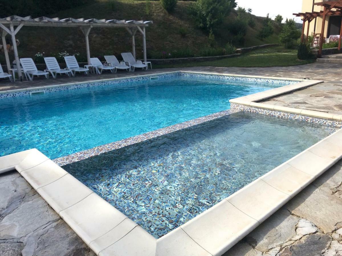 קירקובו Hotel Enchevi מראה חיצוני תמונה